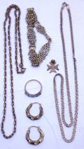 Selection of 9ct Gold Jewellery.  To include two 9ct Gold chains, a 9ct Gold Gate Bracelet, a pair