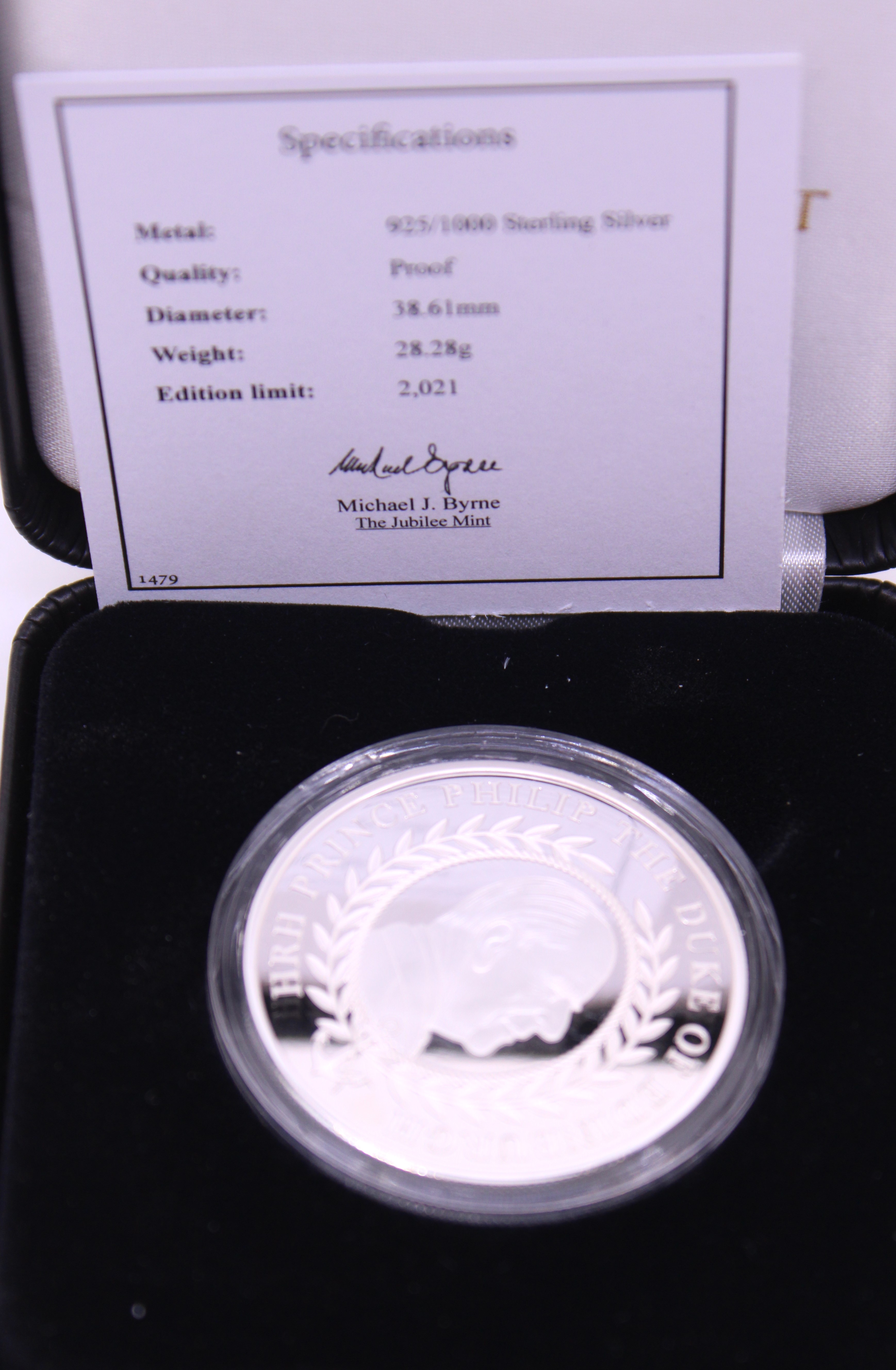 Collection of Silver Coins.  To include a Jubilee Mint HRH Prince Philip Solid Proof Silver Coin - Image 4 of 6