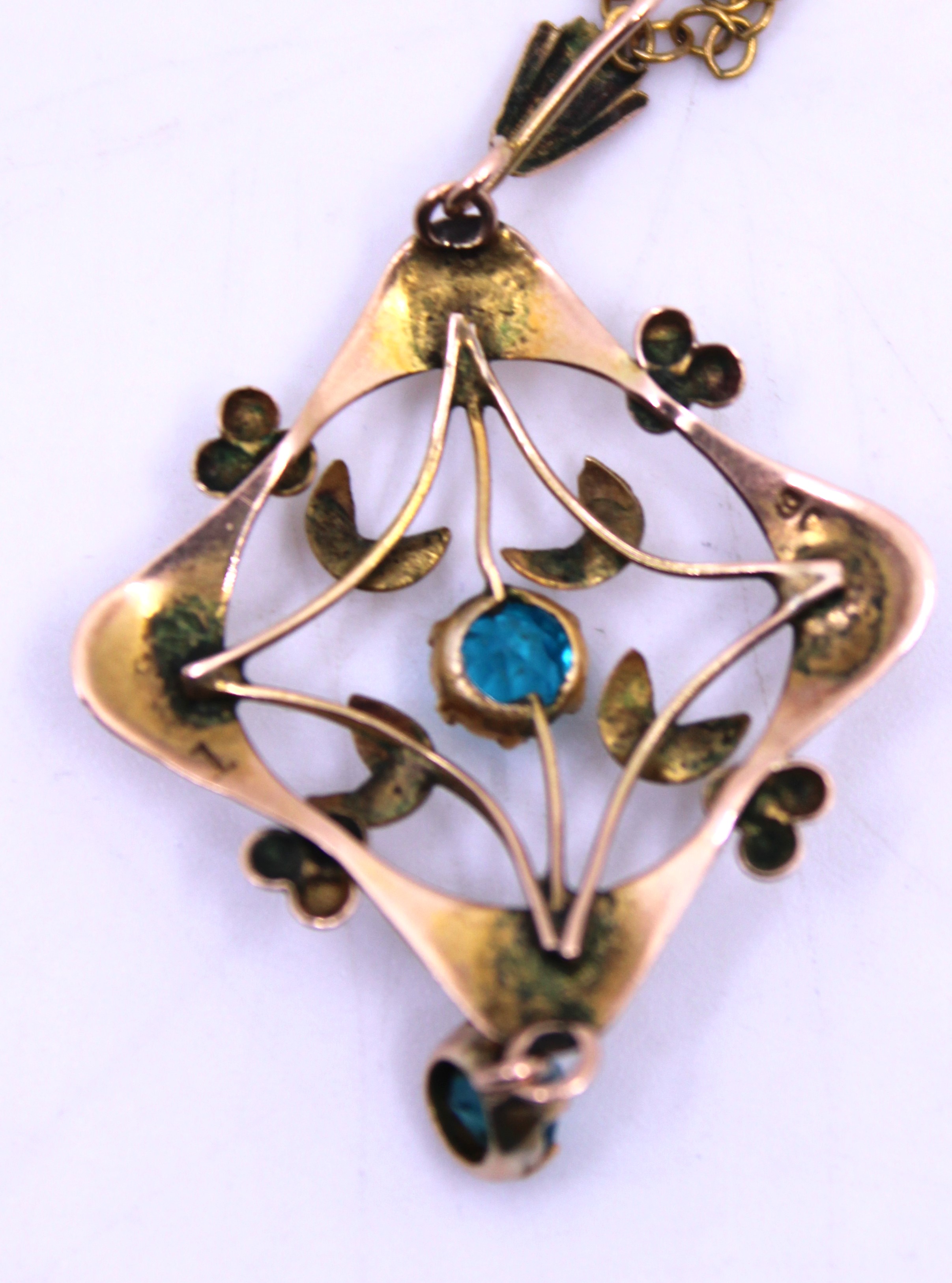 Art Nouveau 9ct Rose Gold Aquamarine? Pendant on an Unmarked Yellow Metal Chain.  The pendant - Image 3 of 3