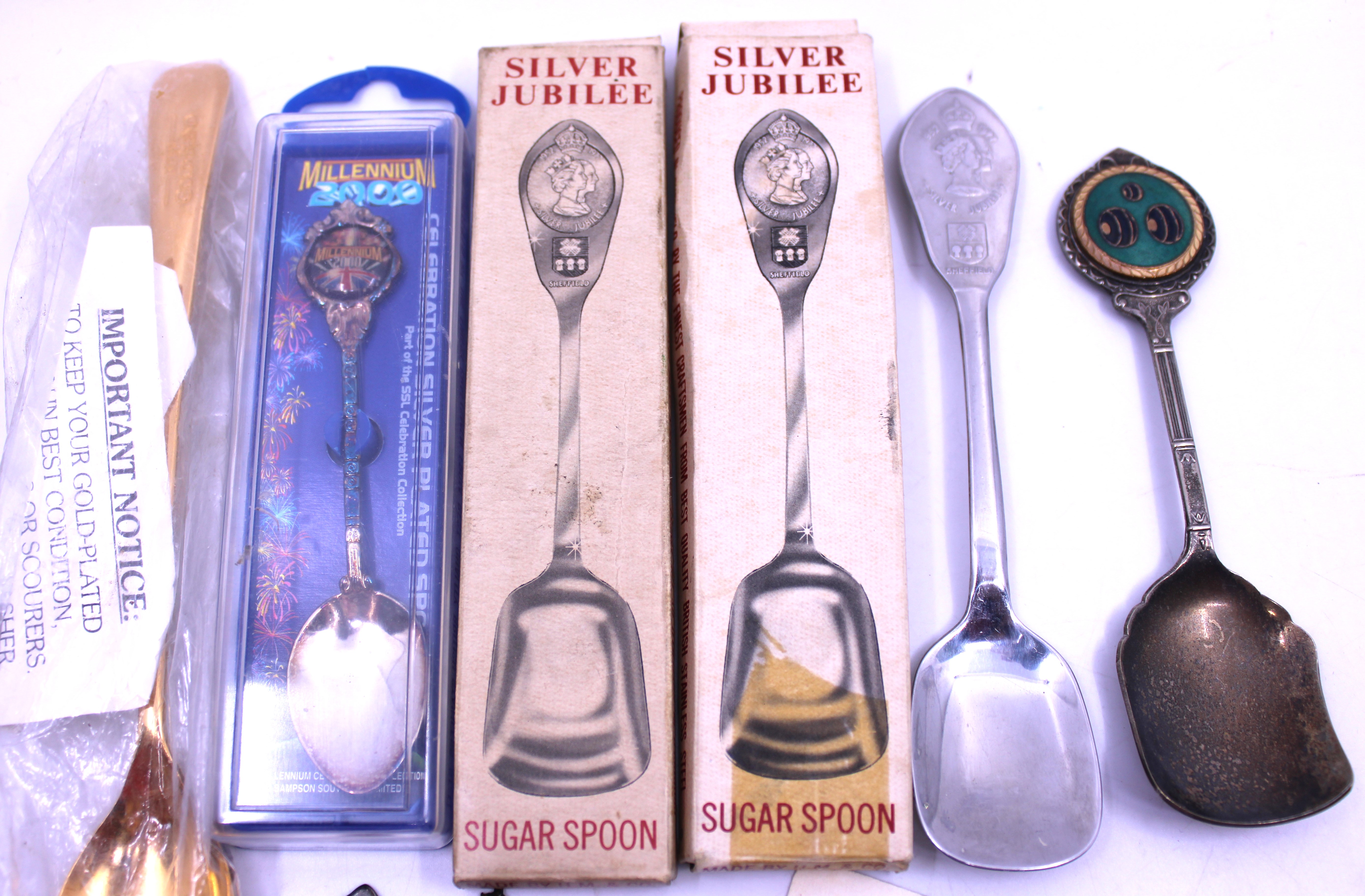 Selection of Sterling Silver. Approx. 41 grams and a Collection of Silver Plated Spoons to - Image 4 of 4
