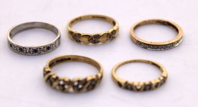 Selection of Five 9ct Gold Diamond Ilusion Set Dress Rings.  To include a 9ct White Gold Sapphire