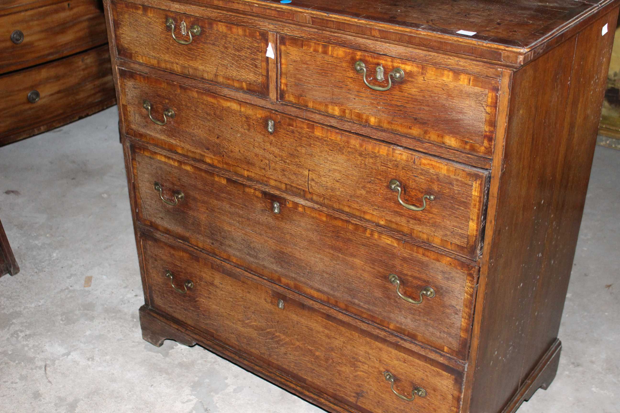 Georgian Oak and inlaid 2 over 3 drawer chest raised on bracket feet. 98cm wide. (1) - Image 3 of 3