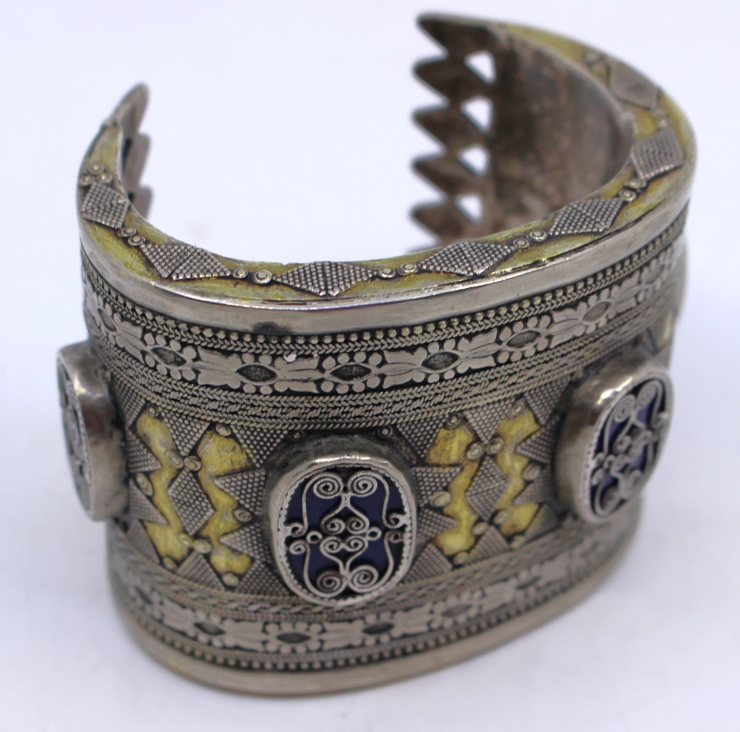Late 19th Century Kazakh people Silk Road Unmarked White Metal and Parcel Gilt cuff bracelet set