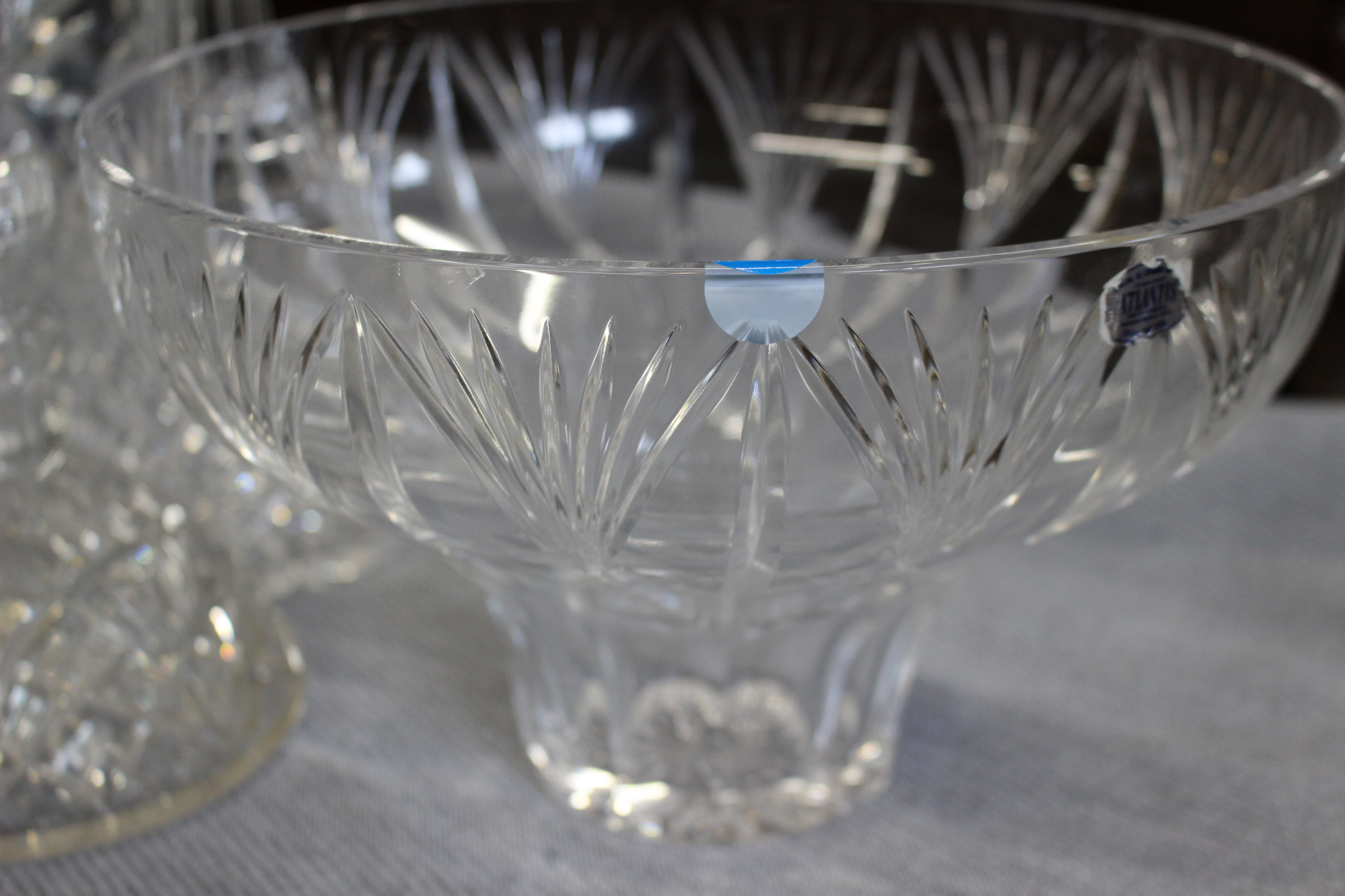 Collection of various lead crystal plus set of 6 x red drinking glasses with gold gilt floral - Image 3 of 5