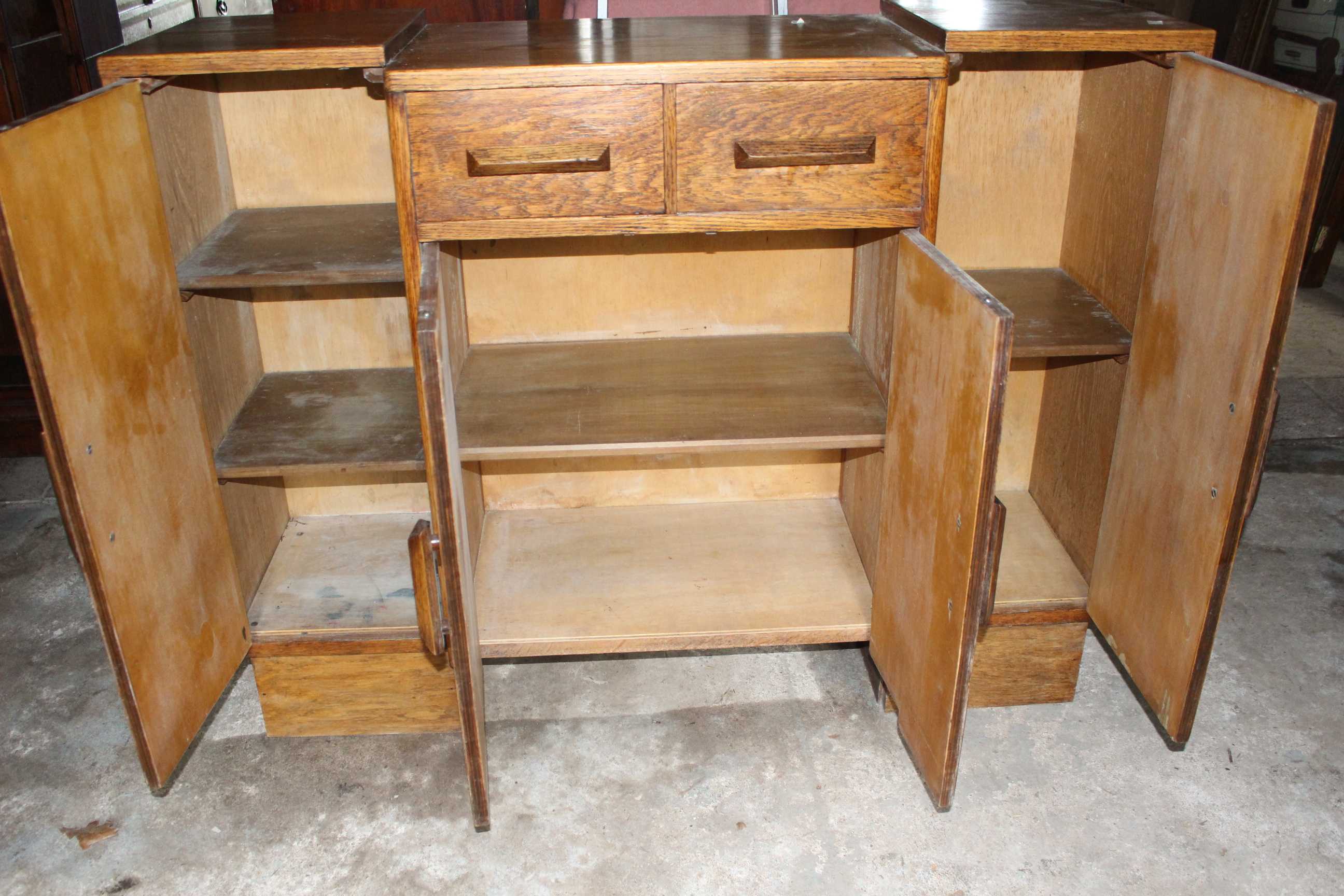 Heavy oak 1940's sideboard with 2 x Top Draws 1 double central and 2 side cupboards. - Image 2 of 2