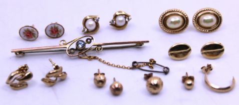 Selection of 9ct Gold and Unmarked Yellow Metal Jewellery. To include a Art Nouveau 9ct Gold