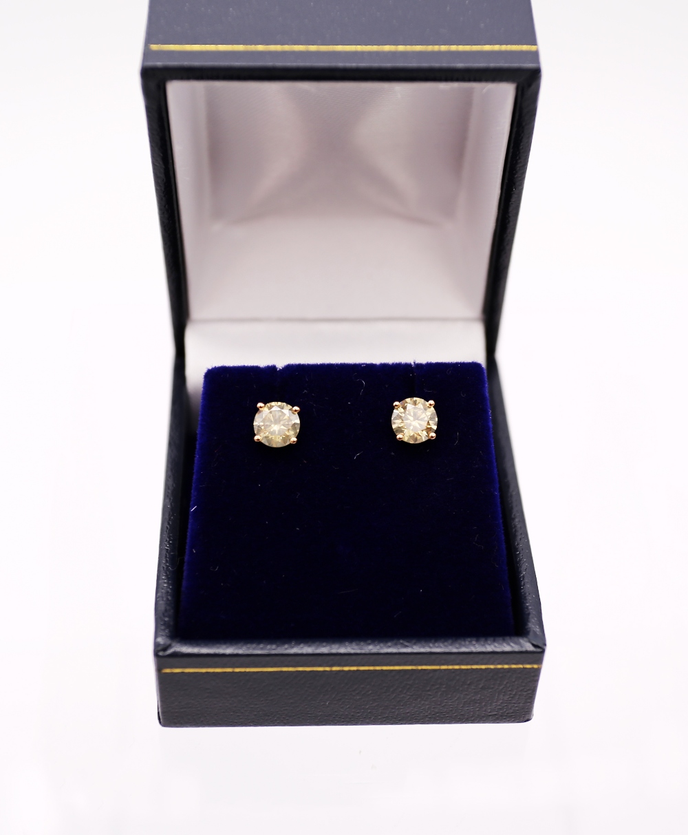 A pair of fancy brown diamond and 18ct rose gold stud earrings, four claw setting, scroll - Image 3 of 6