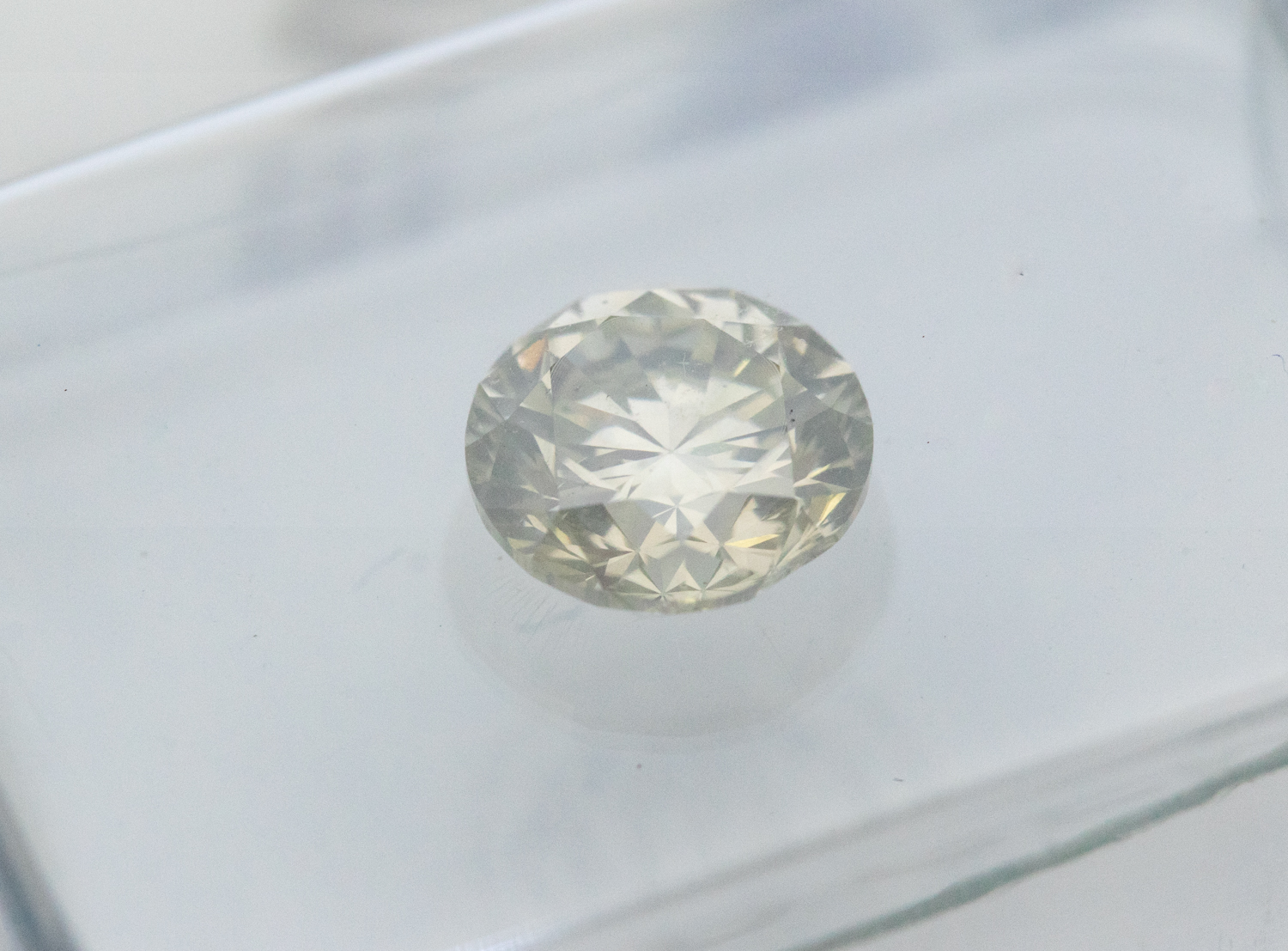 Certificated security sealed unmounted RBC diamond weight approx 0.90ct. assessed clarity SI2, - Image 2 of 3