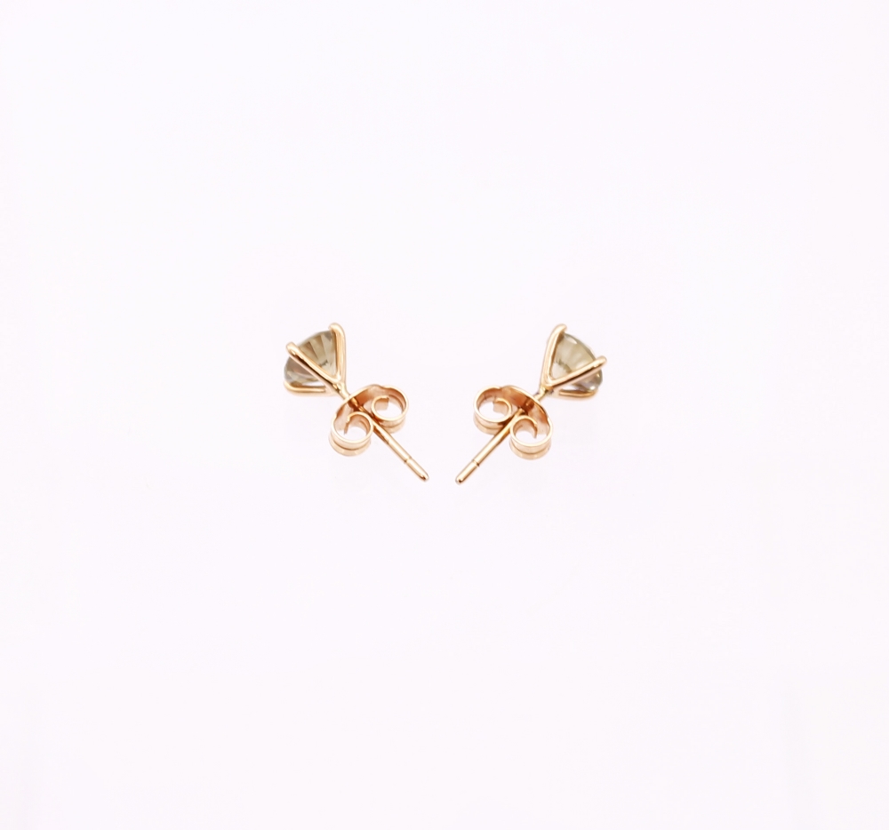 A pair of fancy brown diamond and 18ct rose gold stud earrings, four claw setting, scroll - Image 2 of 6