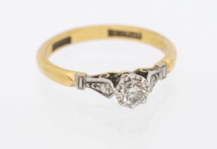18ct Yellow Gold and Platinum approx. 0.20ct Solitaire Diamond Ring. The Round Brilliant Cut Diamond