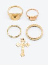 Selection of 9ct Gold and 8ct Gold Jewellery.  To include two 9ct Gold Signet Rings, one of then