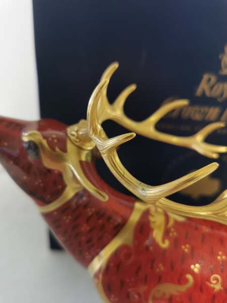 A Royal Crown Derby Sherwood Stag porcelain paperweight, specially commissioned by Connaught House - Image 3 of 3