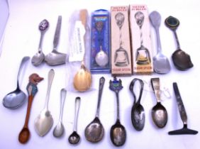 Selection of Sterling Silver. Approx. 41 grams and a Collection of Silver Plated Spoons to