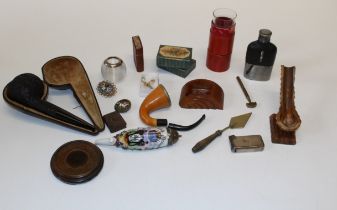 A mixed lot of collector's items, to include a case Dunhill White Spot pipe, a German porcelain 1906