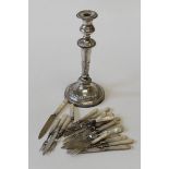 Goldsmiths and Silversmiths Company Ltd, six George V silver and mother of pearl fruit knives and