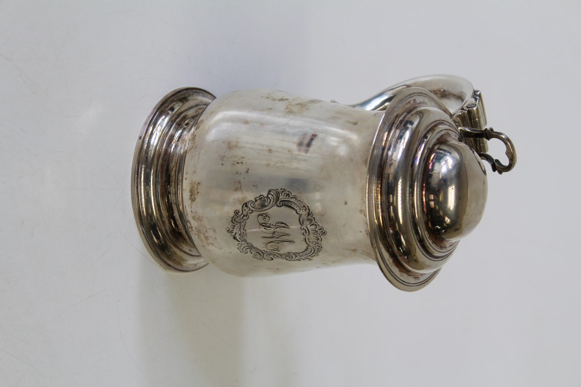 A George III sterling silver tankard, marked to the base for Thomas Whipham & Charles Wright, London