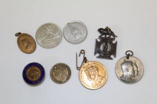 Various selection of commemorative medallion including Queen Victoria, George VI, Elizabeth 1914