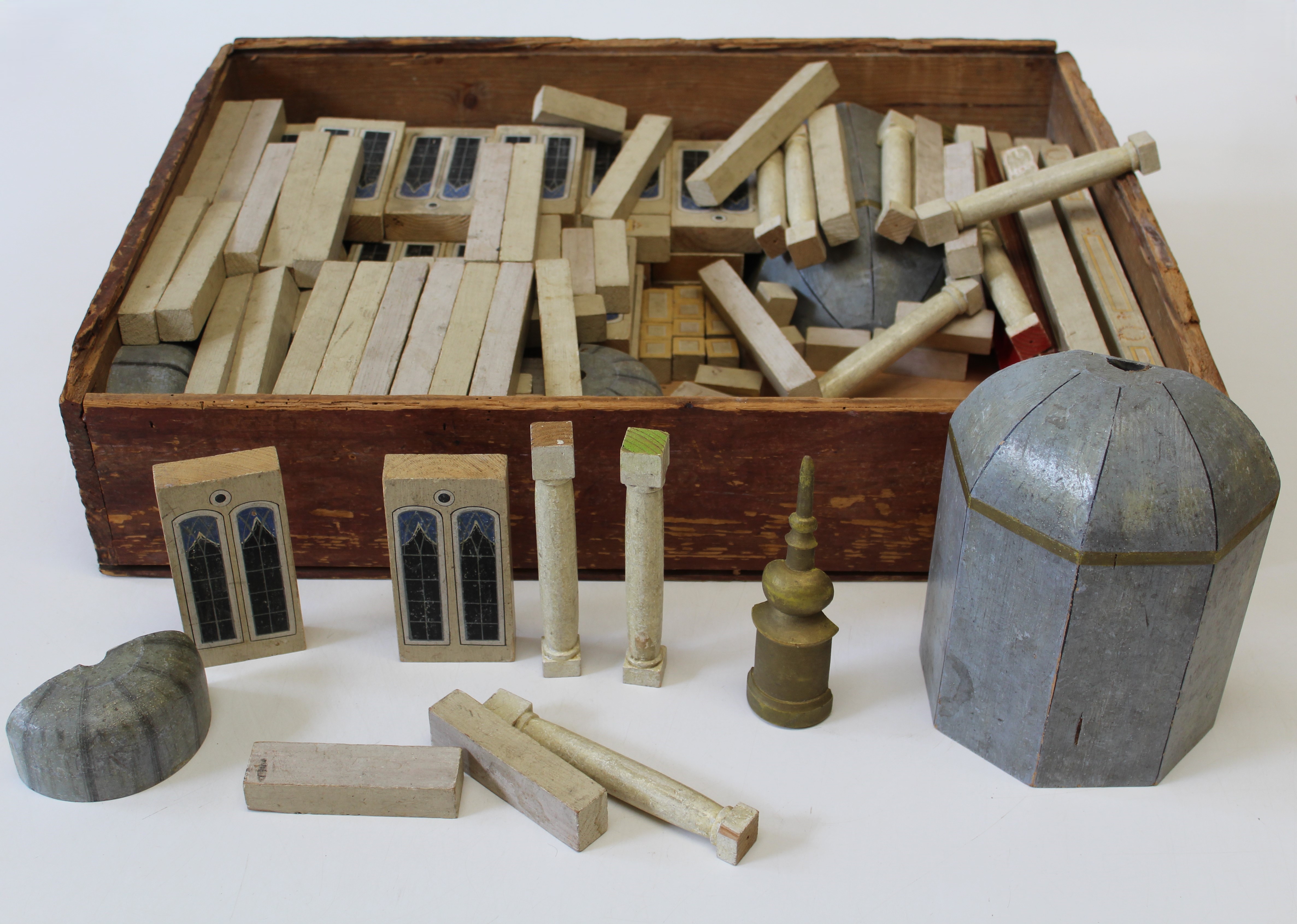 A Victorian children’s building blocks set, in the form of the Crystal Palace, in original box,