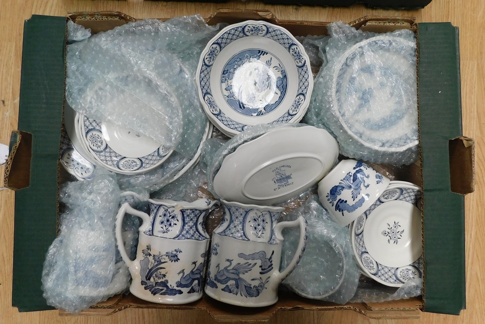 Old Chelsea blue and white tea/coffee and dinner service along with other china wares and glass - Image 5 of 5