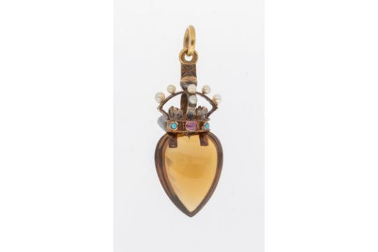 A late Victorian citrine and gold heart and crown pendant, comprising a heart shaped citrine with - Image 1 of 2