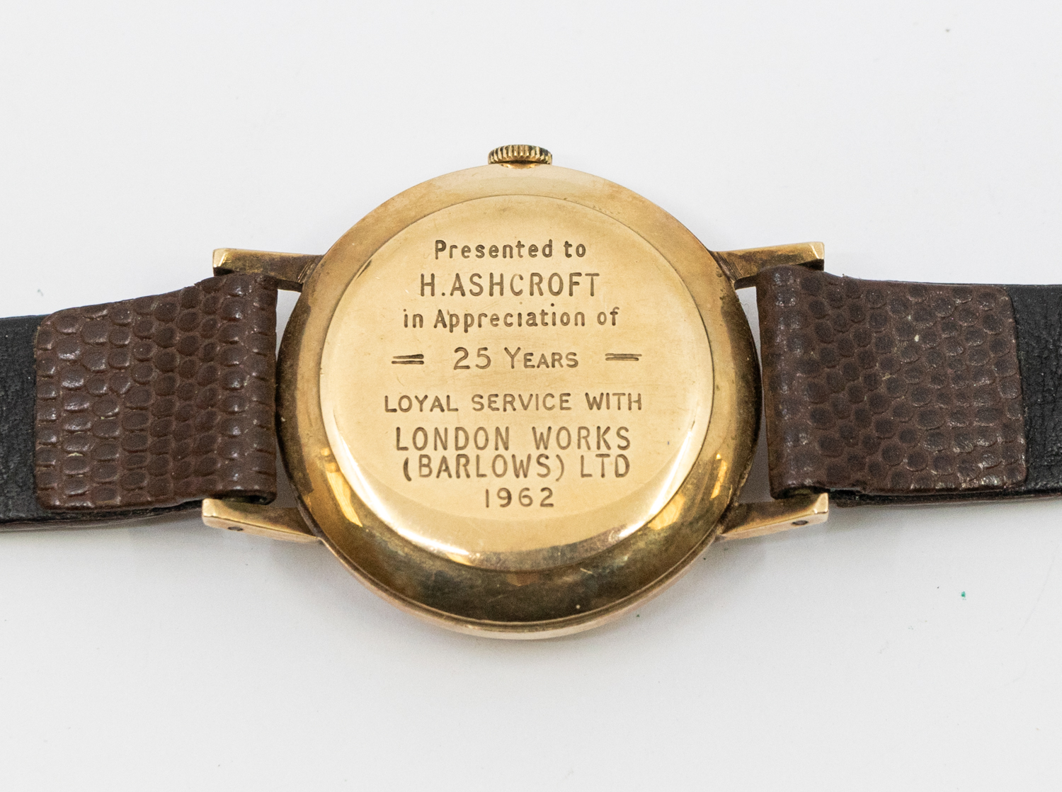 A gents vintage 9ct gold Smith Imperial wristwatch, circa 1950's, comprising a signed champagne dial - Image 2 of 2