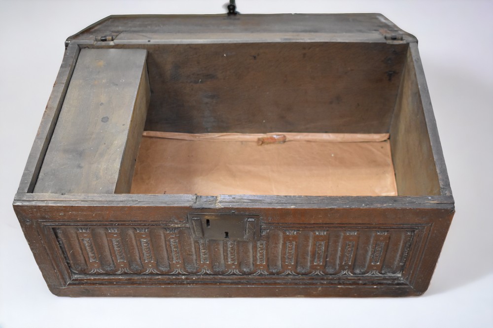 A small 17th Century solid English oak coffer/bible box, with carved front, internal candle box, - Image 2 of 3