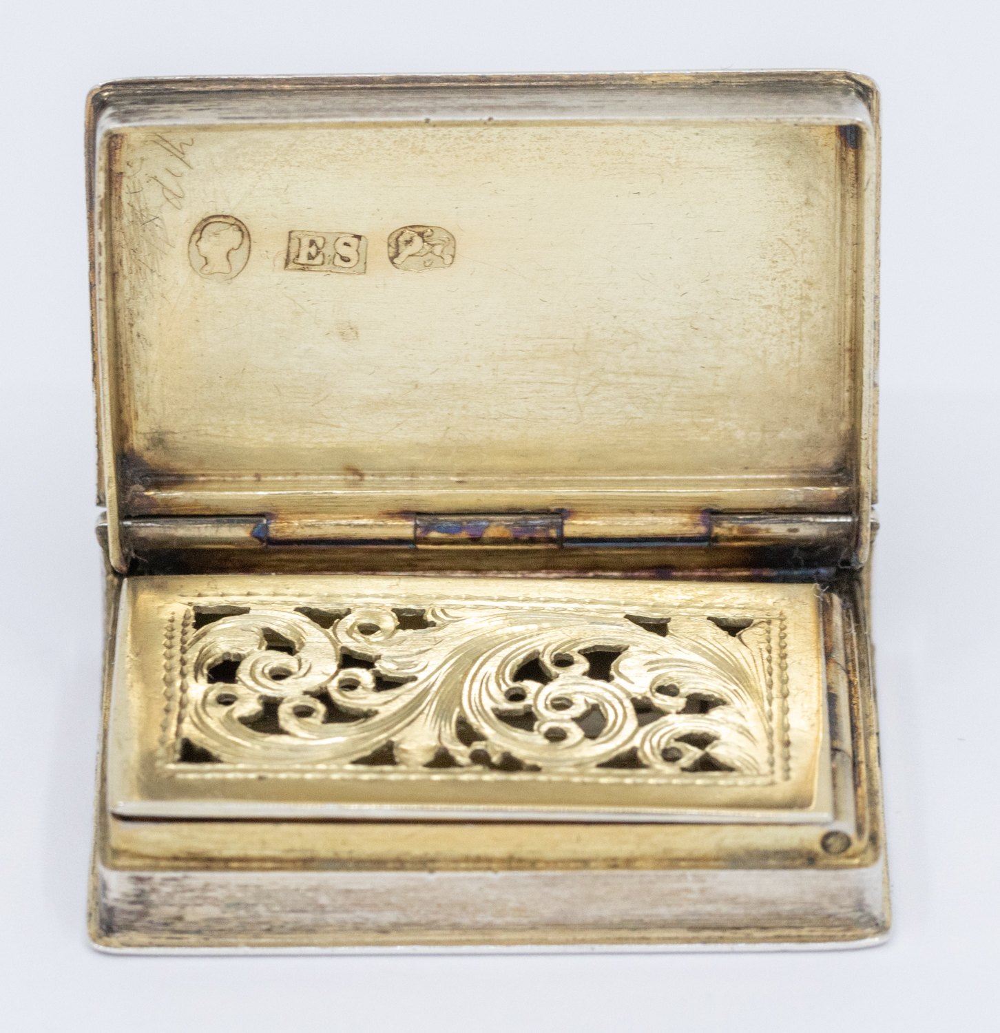 A Victorian silver book shaped vinaigrette, the cover with engraved initial, opening to reveal - Image 2 of 2
