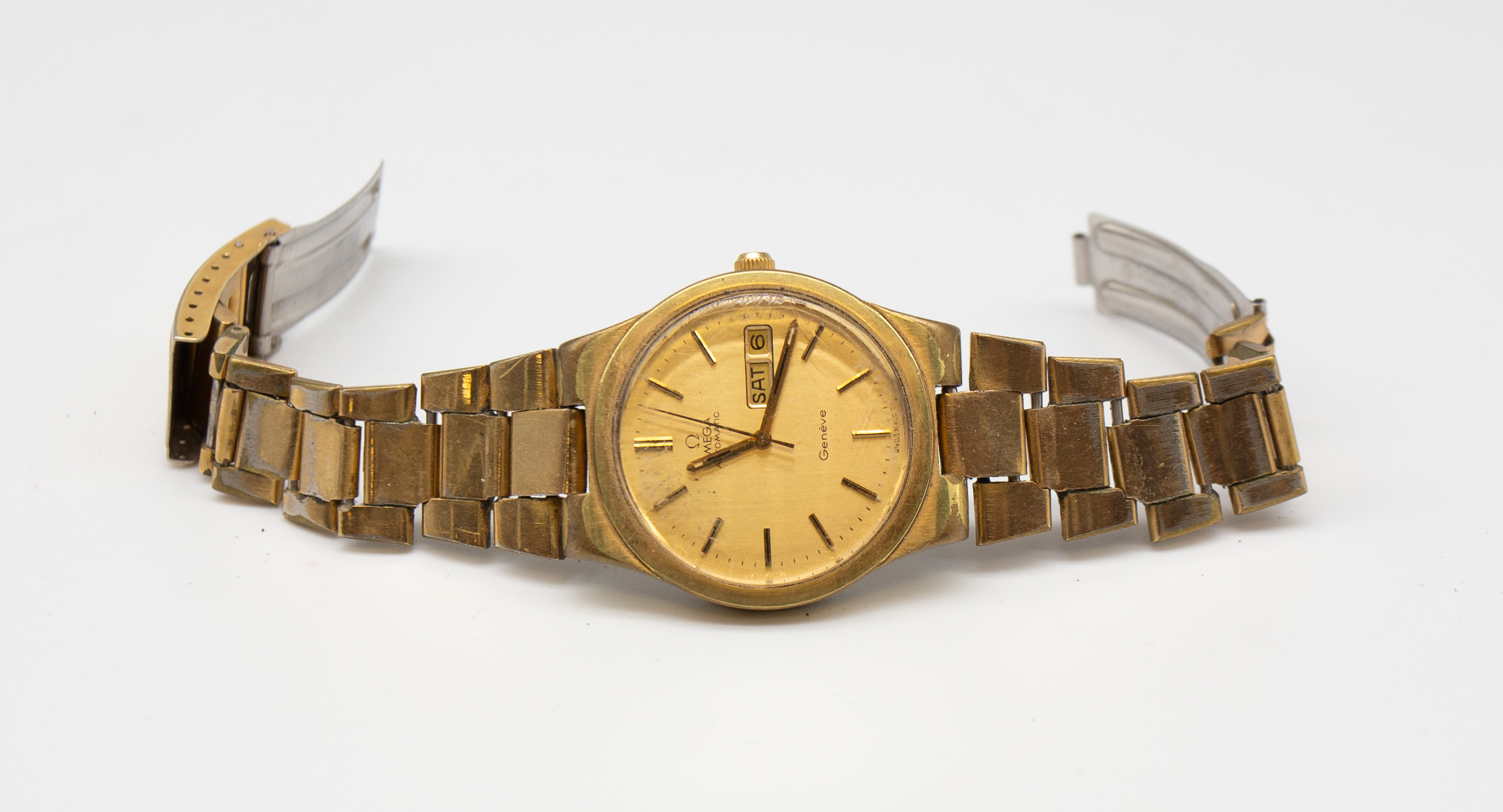 Omega- a gentleman's vintage gold plated Omega  ‘Genève’  automatic wristwatch, comprising a