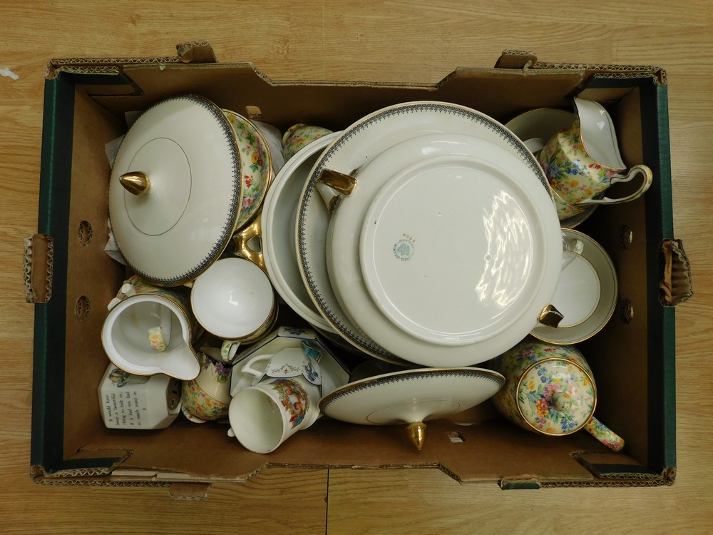 A collection of china/ceramic kitchen wares, mid 20th Century to late 20th Century to include - Bild 4 aus 6