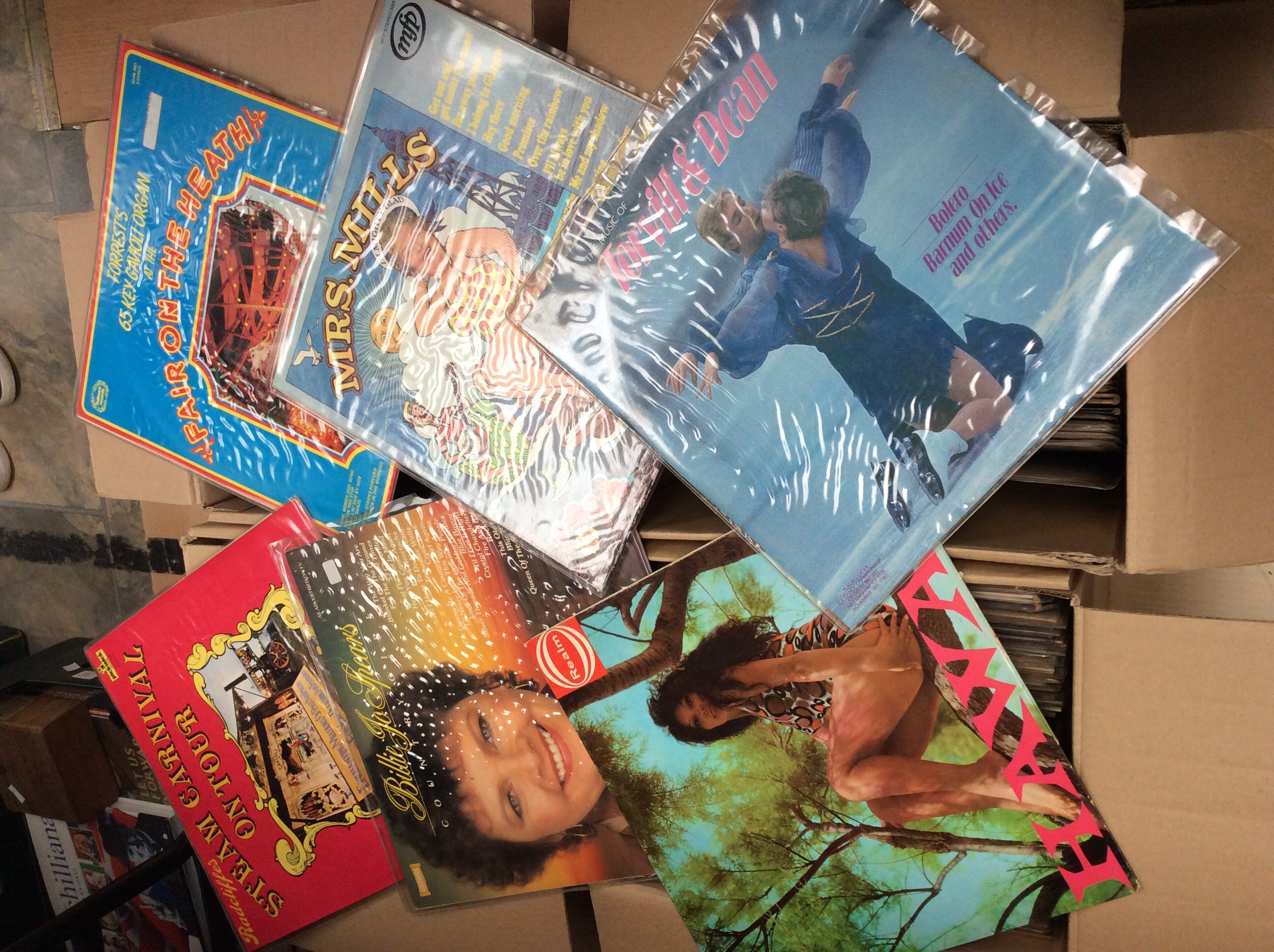 Four boxes of mixed 60s/70s LPs to include - Bild 2 aus 2