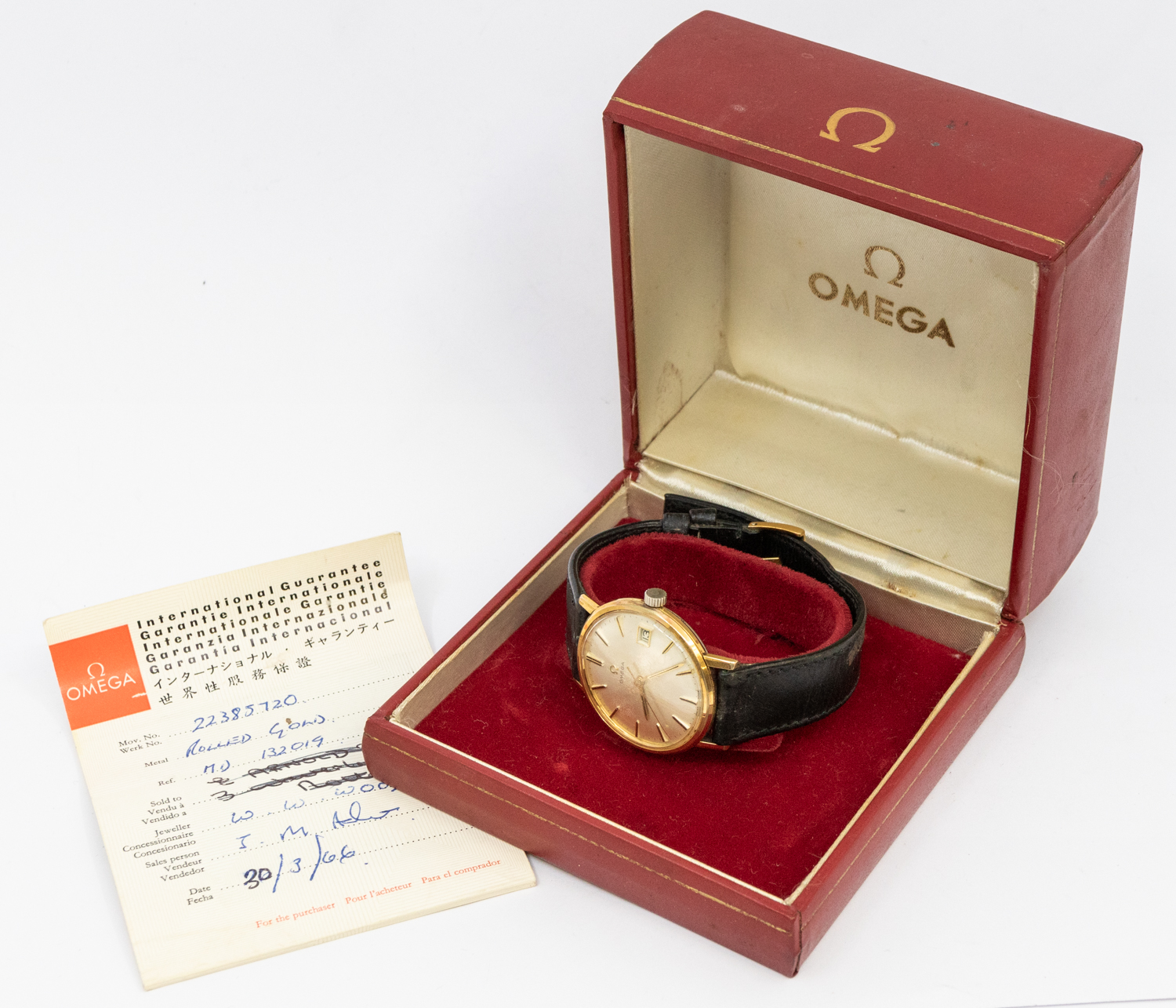 Omega- a gentleman's vintage gold plated Omega wristwatch, comprising a signed silvered dial with - Image 2 of 3