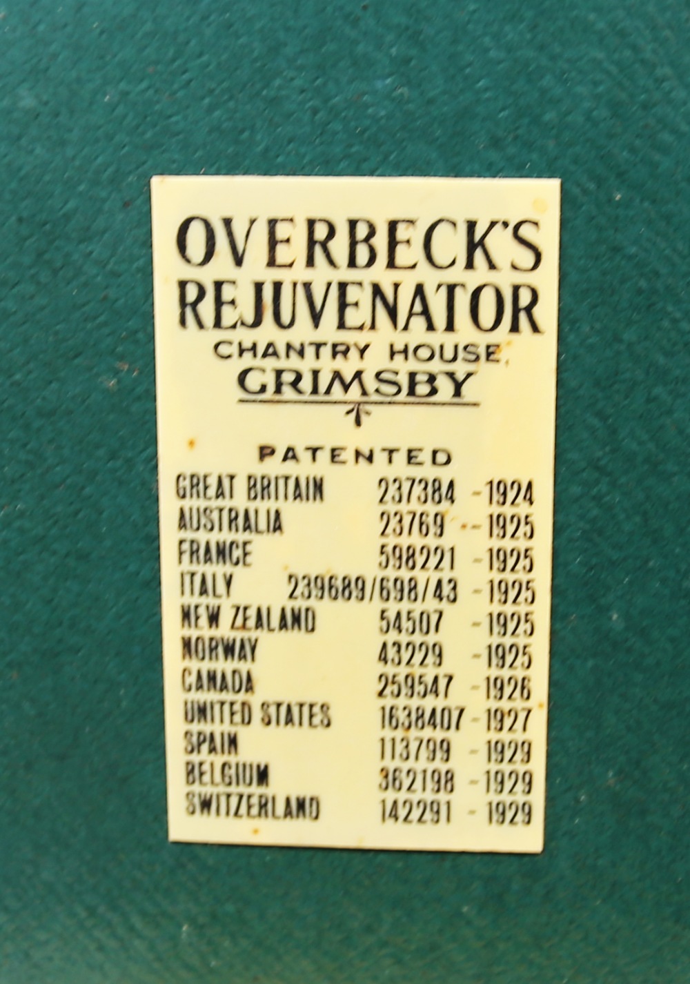 An Overbecks Rejuvenator in case, marked for Chantry House, Grimsby. - Bild 3 aus 9