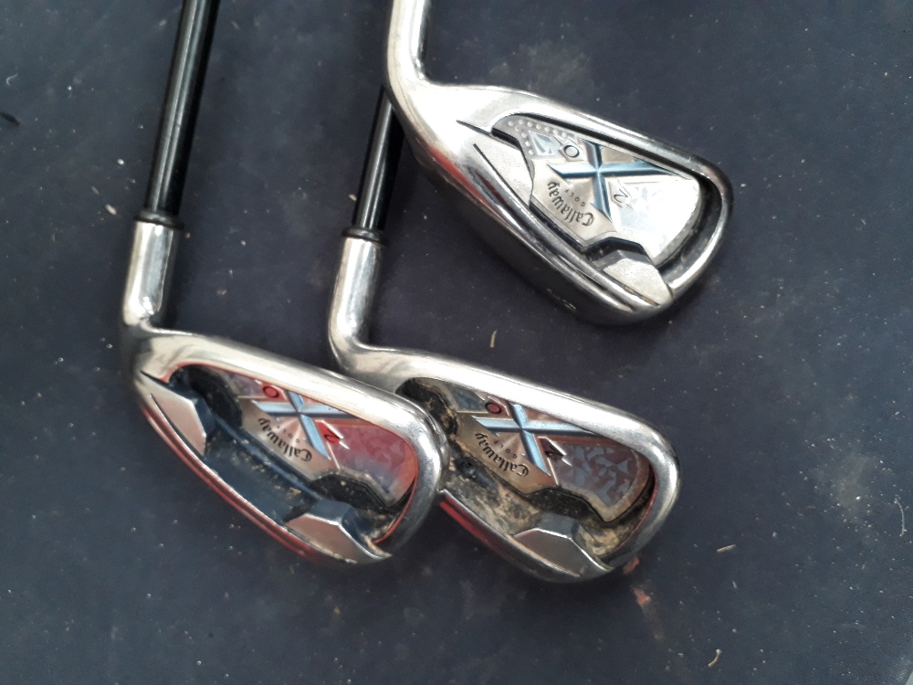 Three sets of golf clubs. - Bild 18 aus 20