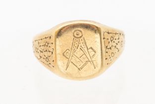 Masonic interest- a 9ct gold gents signet ring, sqaure top engraved with Masonic square & compass,