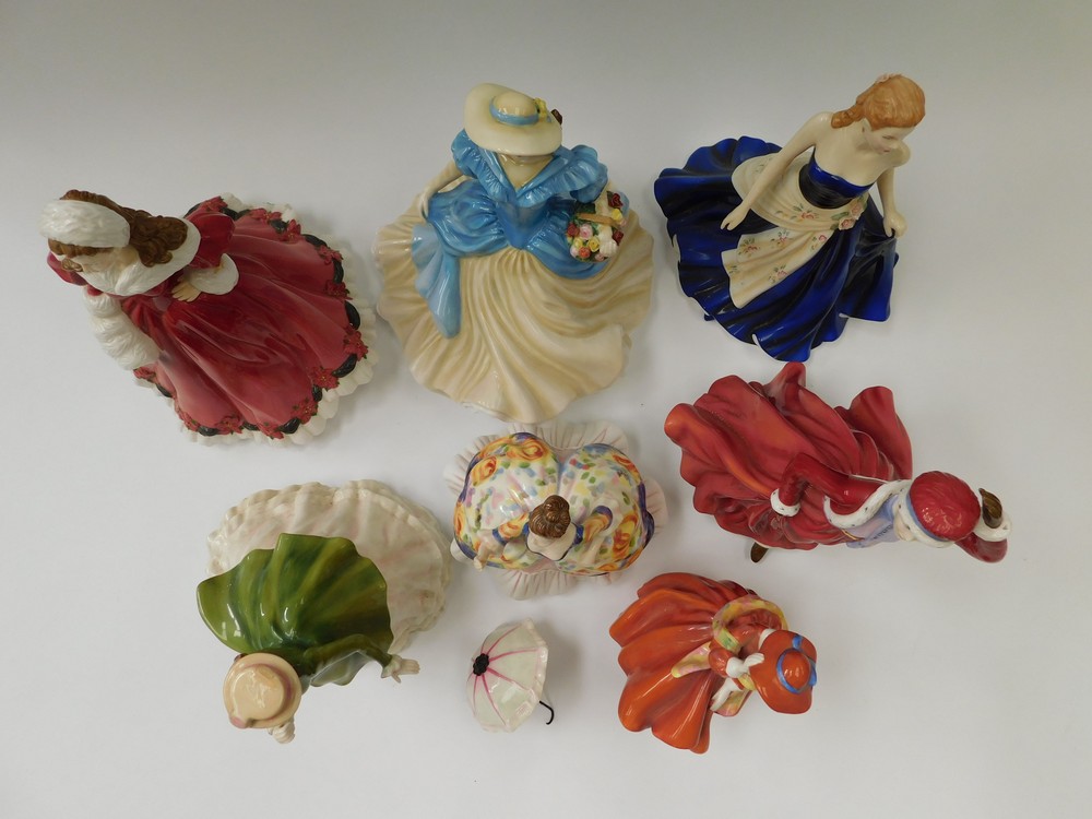 A collection of 7 Royal Doulton figures to include Top of the Hill , HN4778 with Certificate , - Image 2 of 5