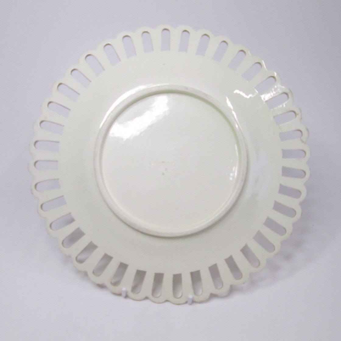 A marked Wedgwood creamware pierced rim, basket weave plate with the date letter P for 1861 - Image 2 of 2