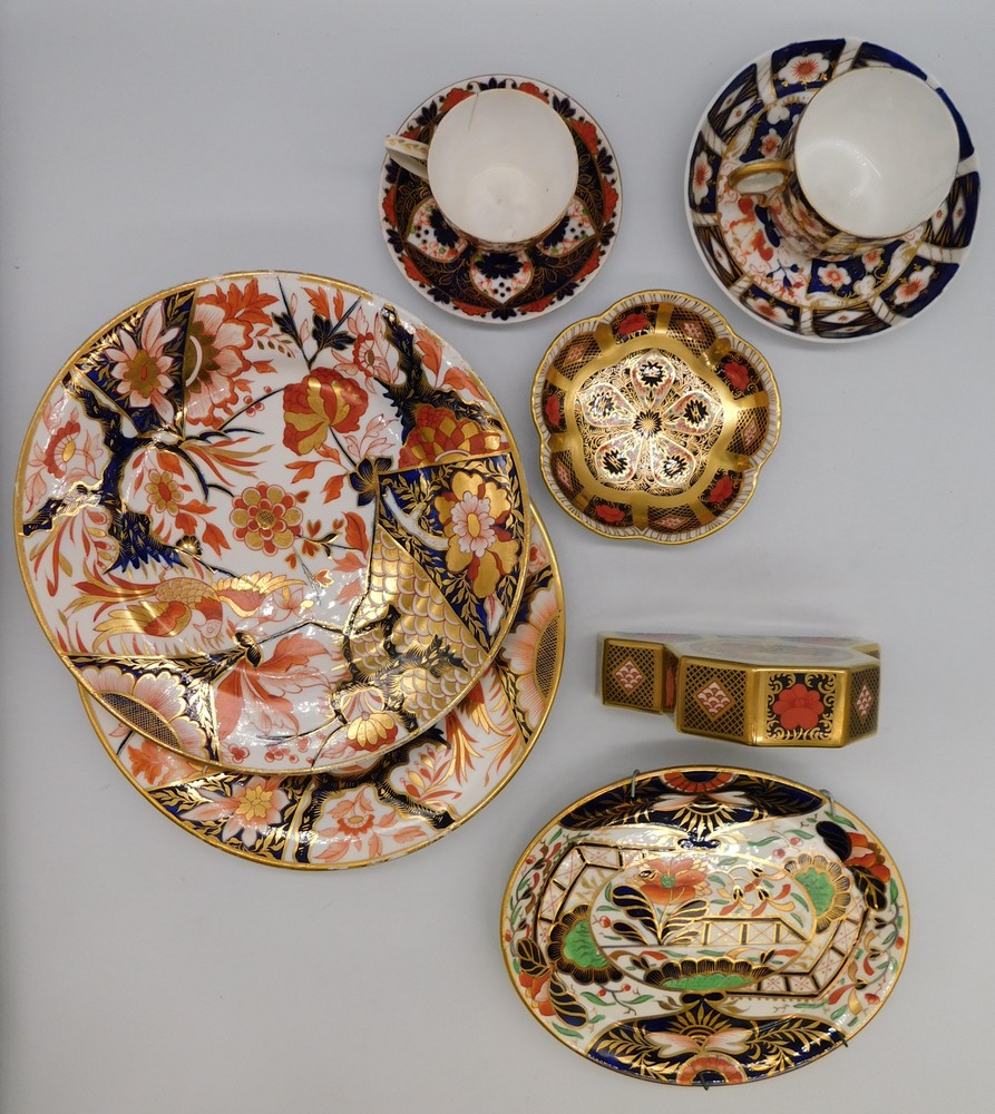 A boxed Royal Crown Derby Imari 1128 clock, together with other Derby items, including cup and - Image 2 of 4