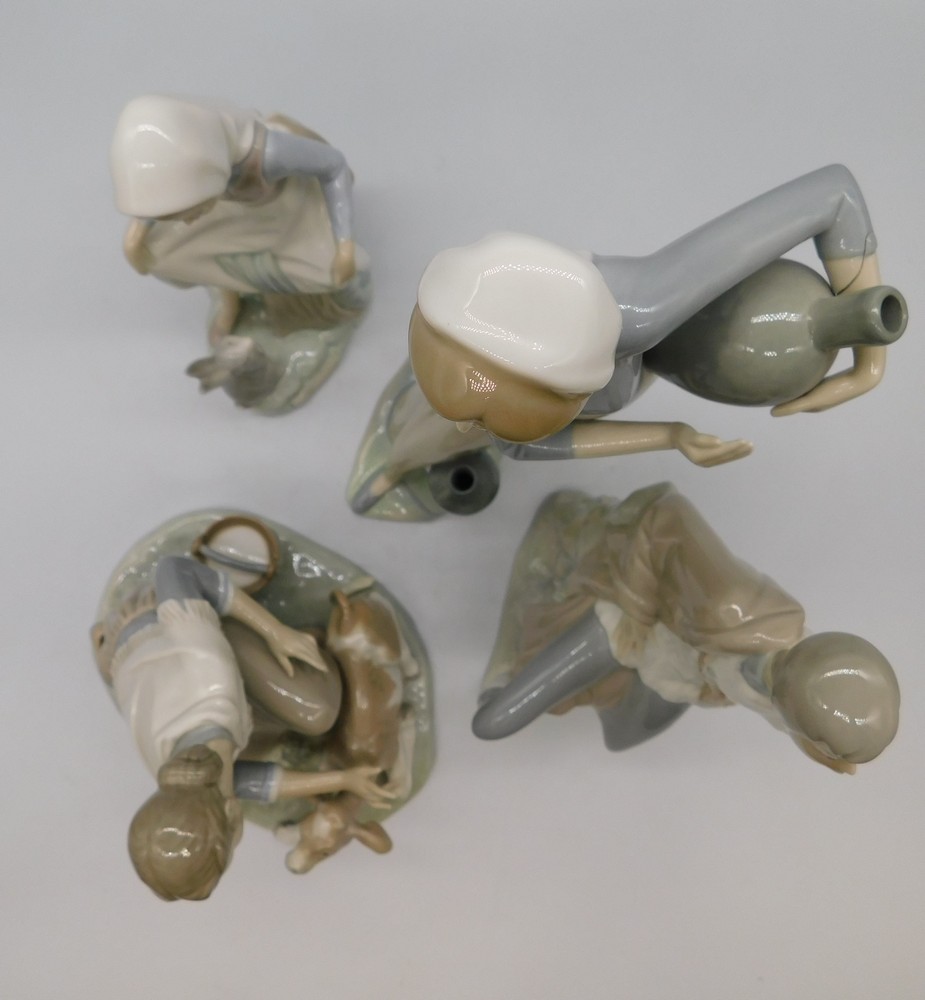 A collection of four Lladro figures - Image 2 of 2