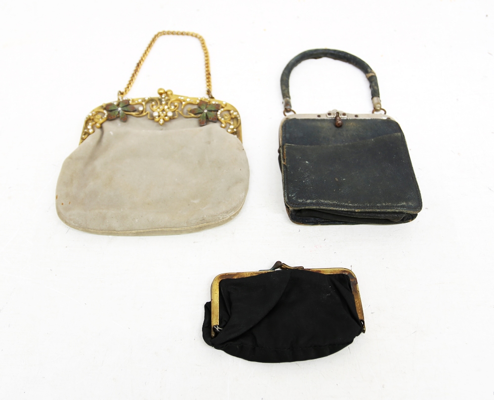 An assortment of memorabilia to include:- gloves, one pair is cream lace, 1960s plus black suede - Image 3 of 4