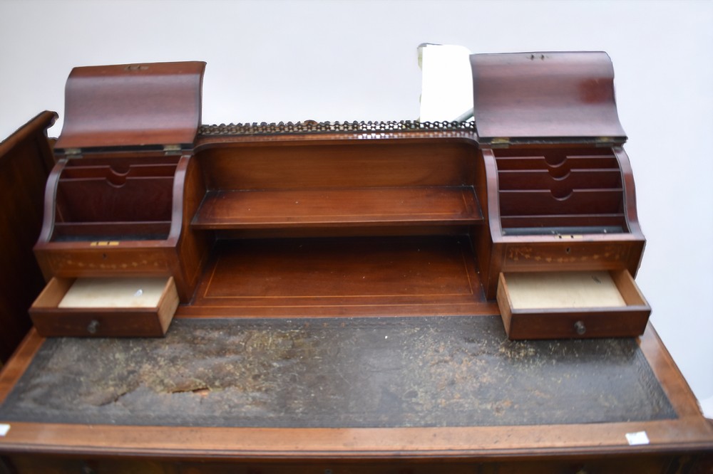 An inlayed Edwardian mahogany ladies desk with central drawer flanked by two either side drawers, - Image 3 of 4