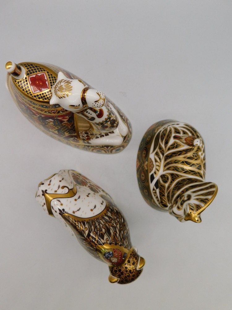 Three boxed Royal Crown Derby large gold stopper paperweights: Zebra, Camel and Bison. (3) - Image 2 of 3