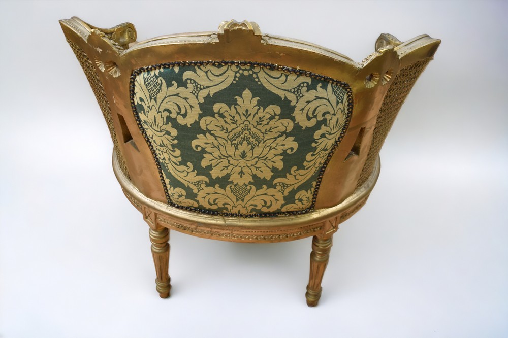 Two mid 20th Century reproduction French style arm chairs with gilt finish to frames. - Image 7 of 7