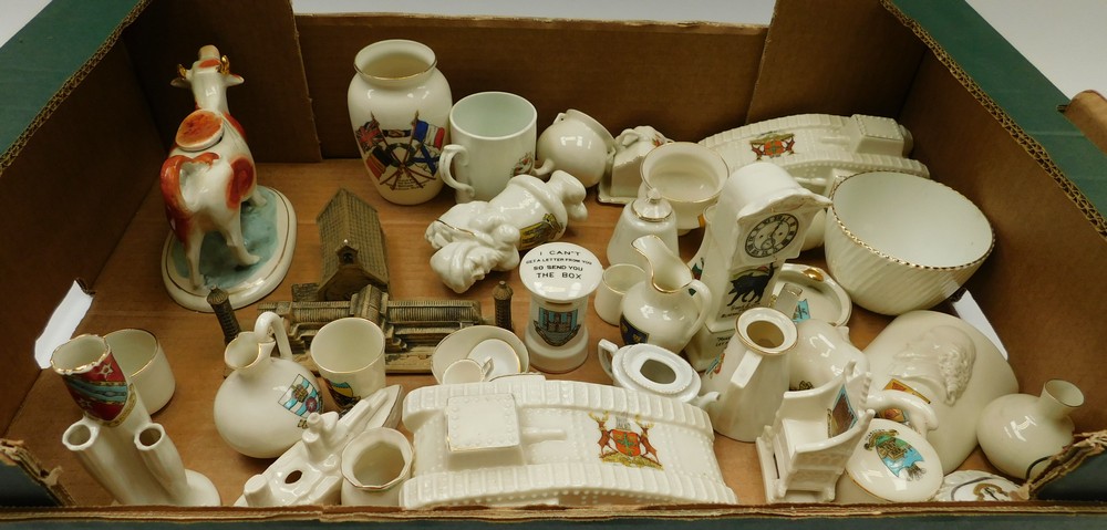 A collection of early 20th Century crested wares with WWI interest, some with wear