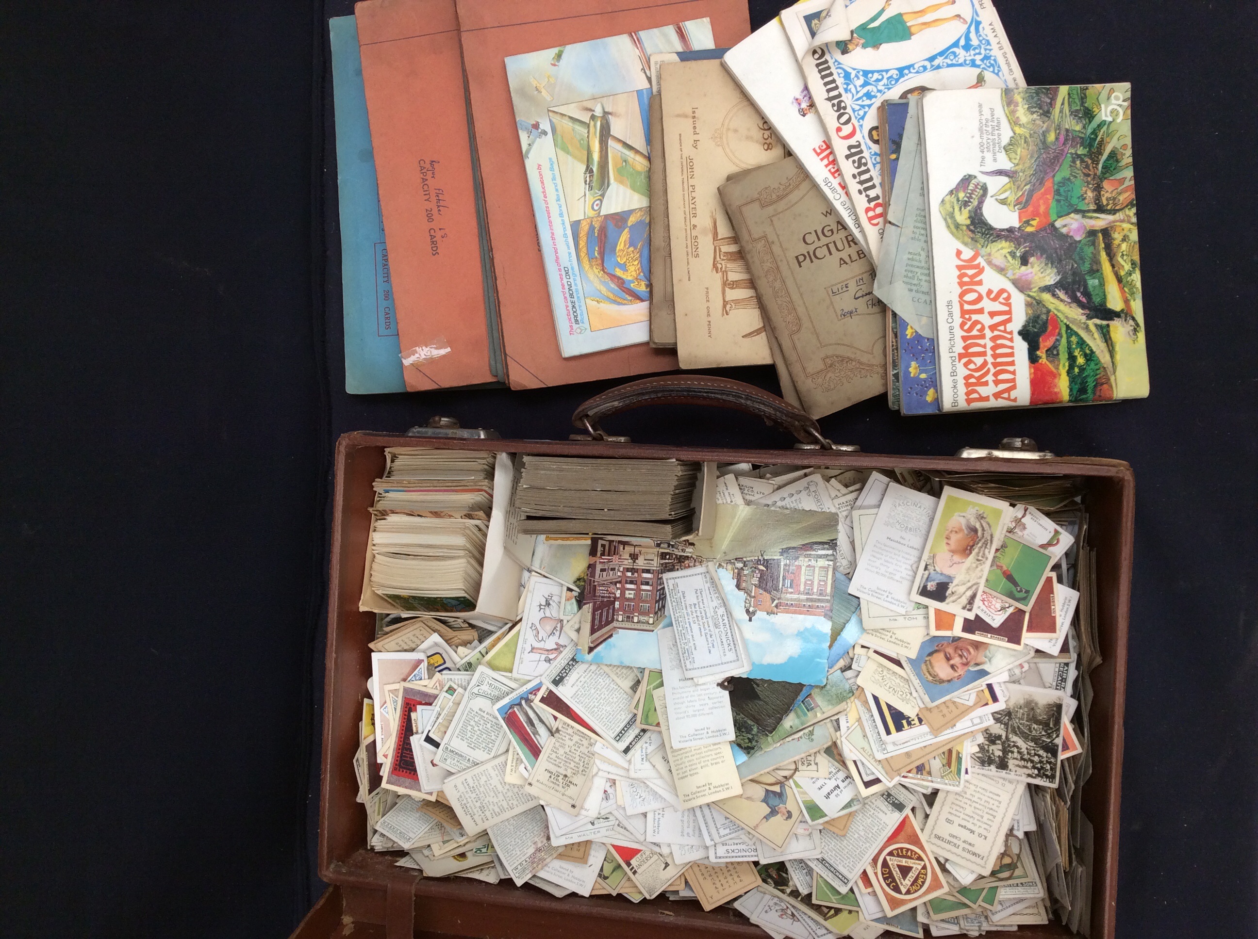A large collection of cigarette cards of all manufacturers including early 20th Century Chinese,