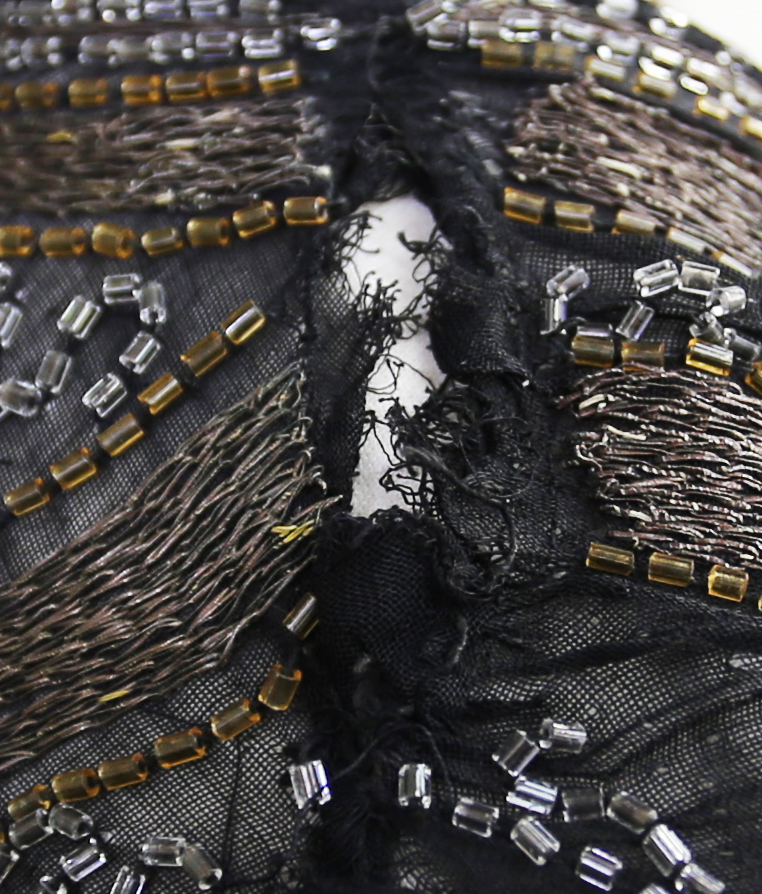 A black beaded mid 1920s dree with grey beads and paste stones, a decorate braided 'Deco' runs - Image 8 of 9