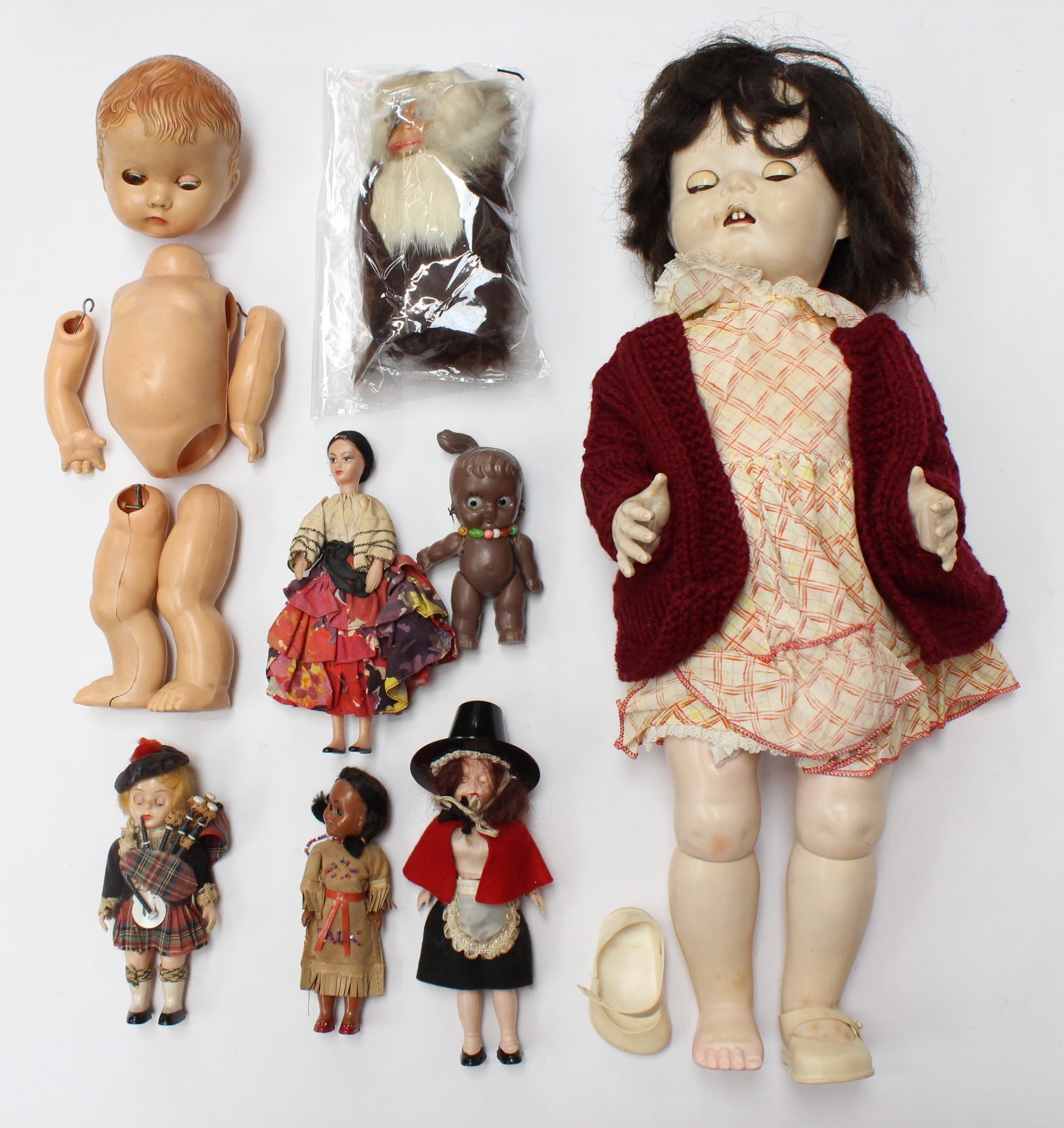 Dolls: A collection of assorted dolls to include: BND, Rosebud style and others. General condition