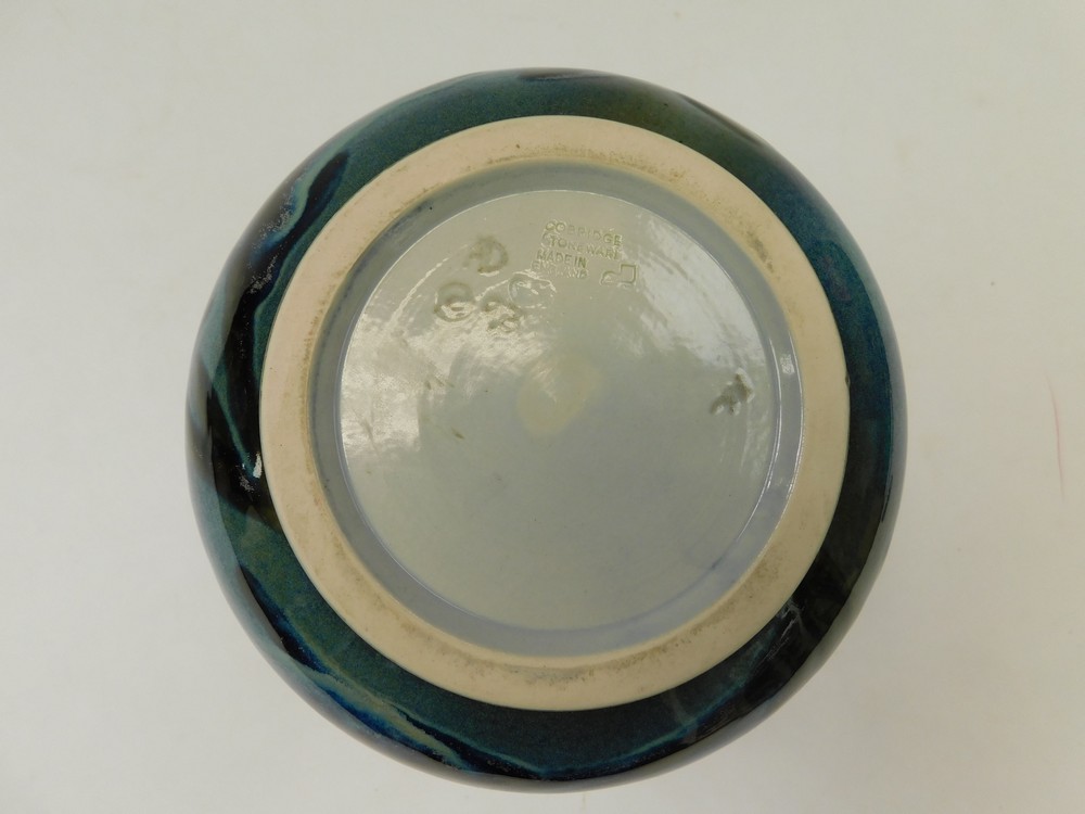 A Cobridge Stoneware vase in the Ocean Traveller design by Phillip Gibson , in good condition with - Image 4 of 4