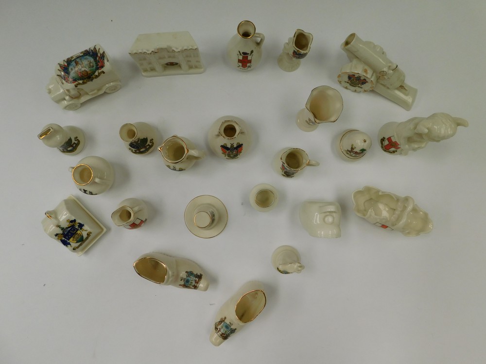 A collection of mixed factory crested ware, to include a 1924 Wembley British Empire Exhibition, a - Bild 3 aus 3