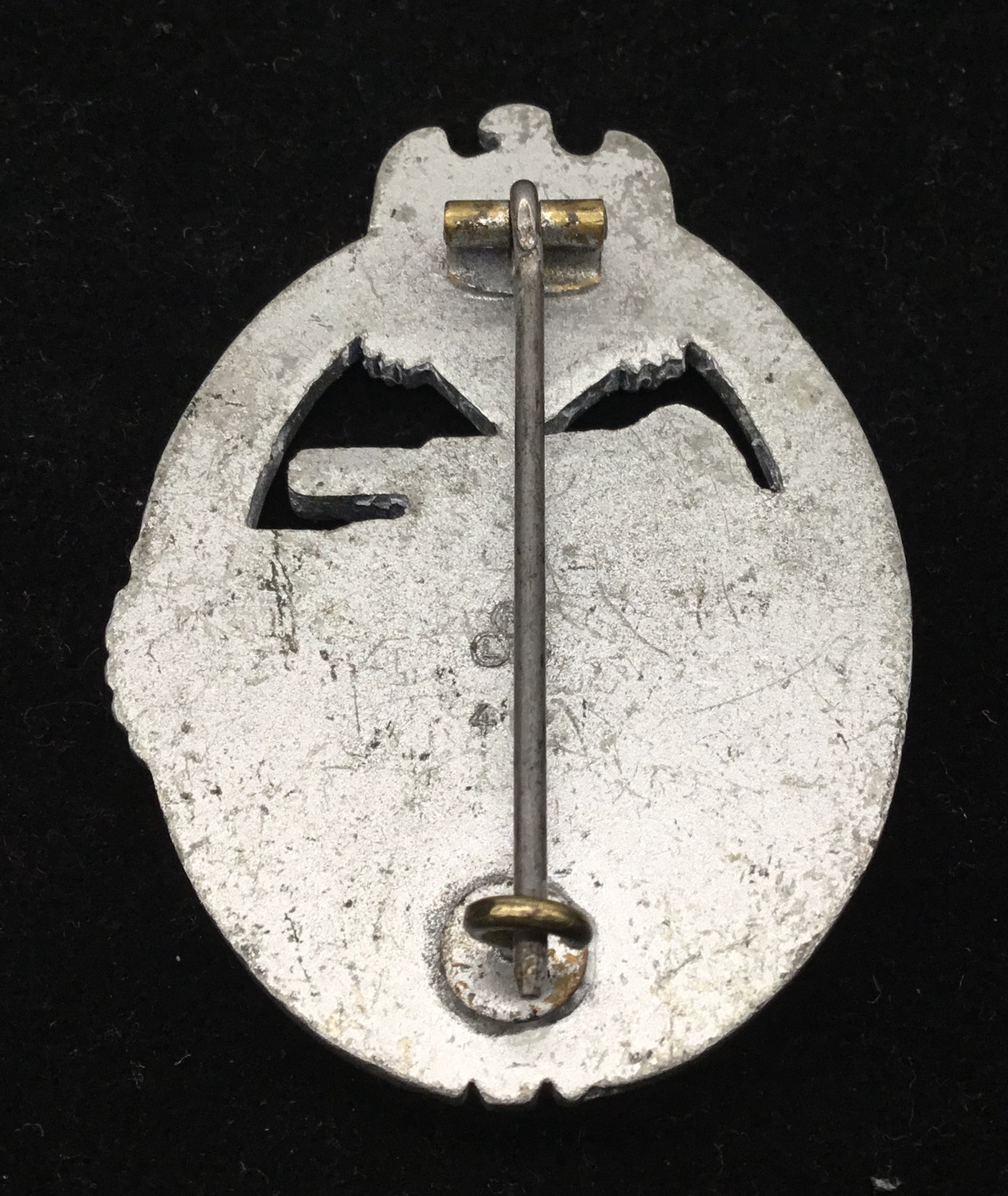 A WW2 German silver grade panzer assault badge by Friedrich Linden, Lüdenscheid. Marked FLL 43 to - Image 5 of 9