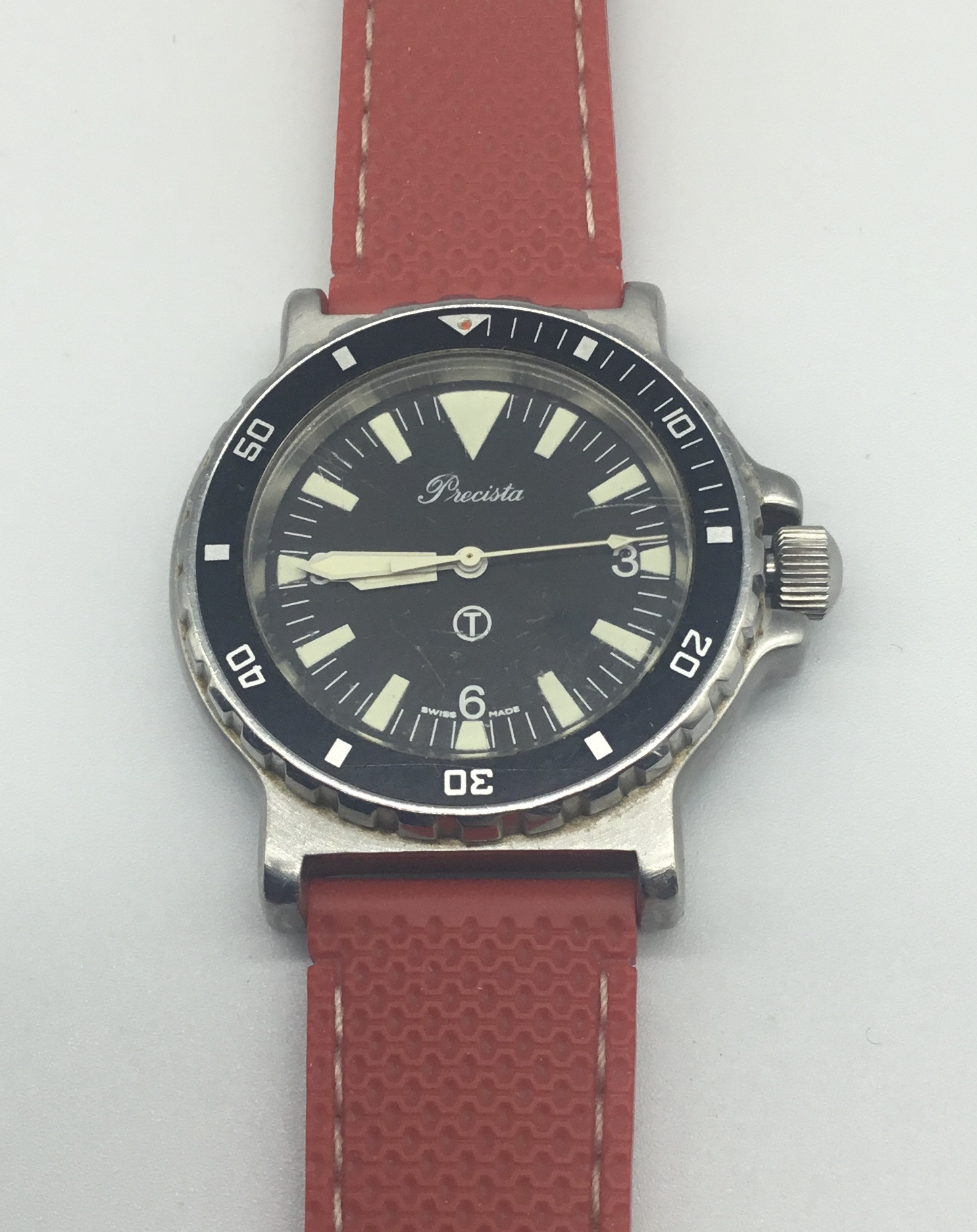 A scarce late 1980’s Royal Navy Precista divers watch. With broad arrow mark to the back case, - Image 2 of 6